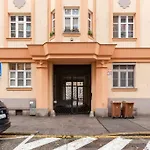 Rooftop 180m2 Loft With Private Sauna, Apartment Bratislava
