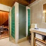 Rooftop 180m2 Loft With Private Sauna, Apartment Bratislava