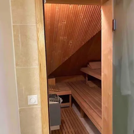 Rooftop 180m2 Loft With Private Sauna, Apartamento