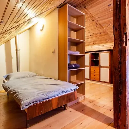 Rooftop 180m2 Loft With Private Sauna, Lägenhet