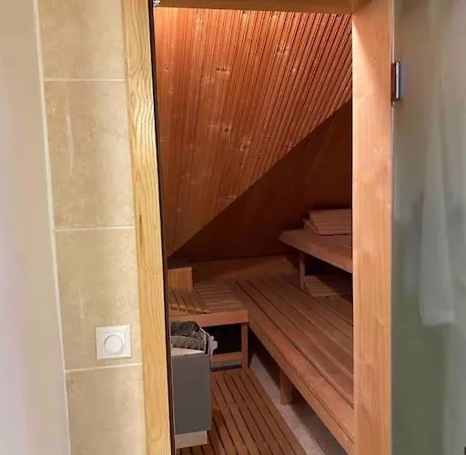 Rooftop 180m2 Loft With Private Sauna, Appartement