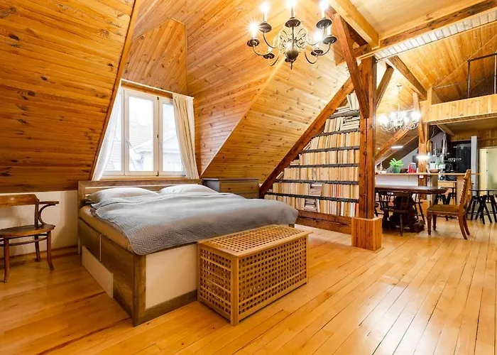 Rooftop 180m2 Loft With Private Sauna, Appartement *