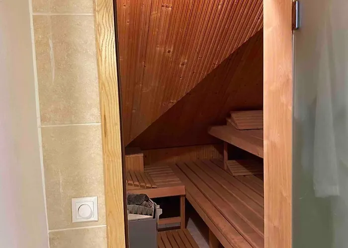 Rooftop 180m2 Loft With Private Sauna,