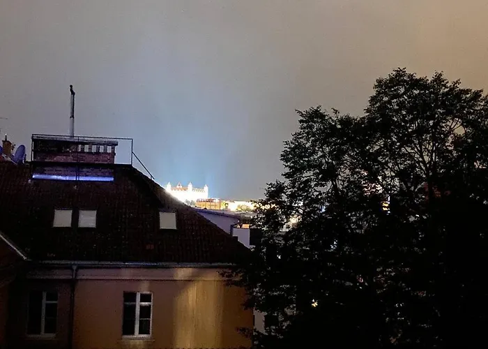 Rooftop 180m2 Loft With Private Sauna, Bratislava