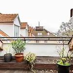 Rooftop 180m2 Loft With Private Sauna, Братислава
