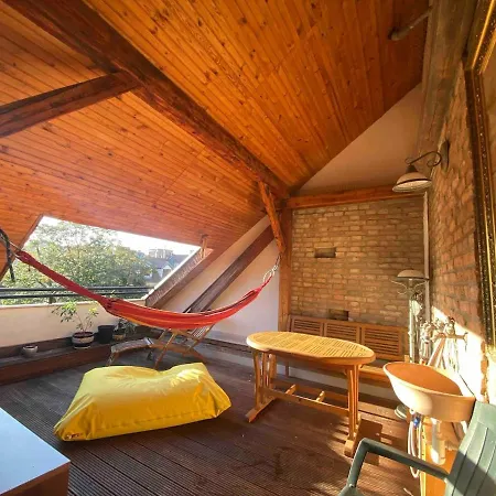 Rooftop 180m2 Loft With Private Sauna, 아파트 *