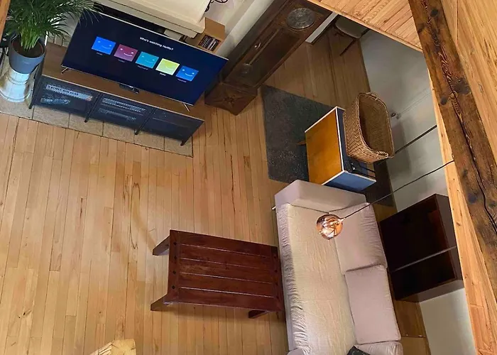 Rooftop 180m2 Loft With Private Sauna, 브라티슬라바